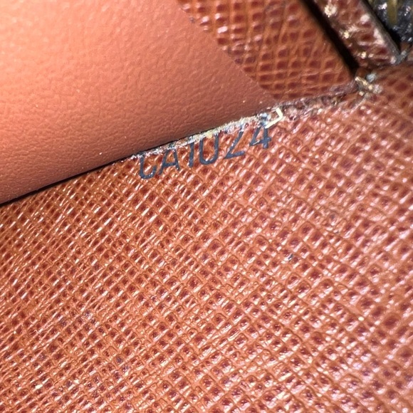 Louis Vuitton Panda Monogram Zip Around Wallet - Picture 5 of 8